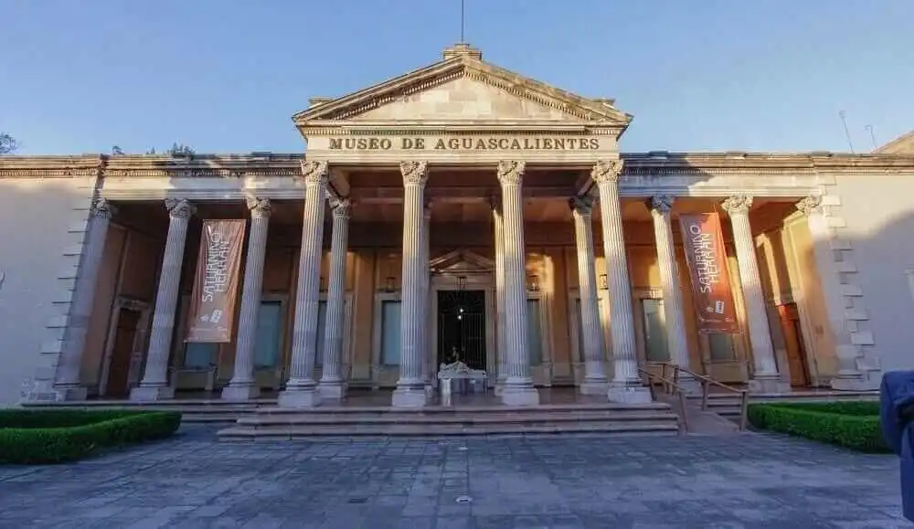 boletos de autobús visita el museo de aguascalientes