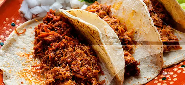 comida tipica  de culiacán chilorios 
