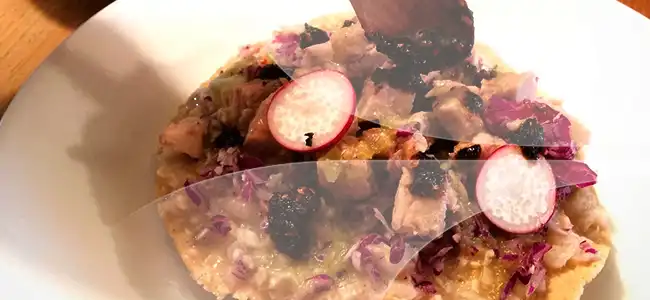 DISFRUTA DEL POZOLOE EN MANZANILLO