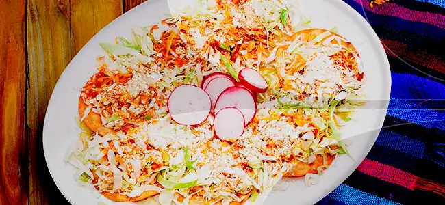  DISFRUTA DE LOS SOPITOS EN MANZANILLO